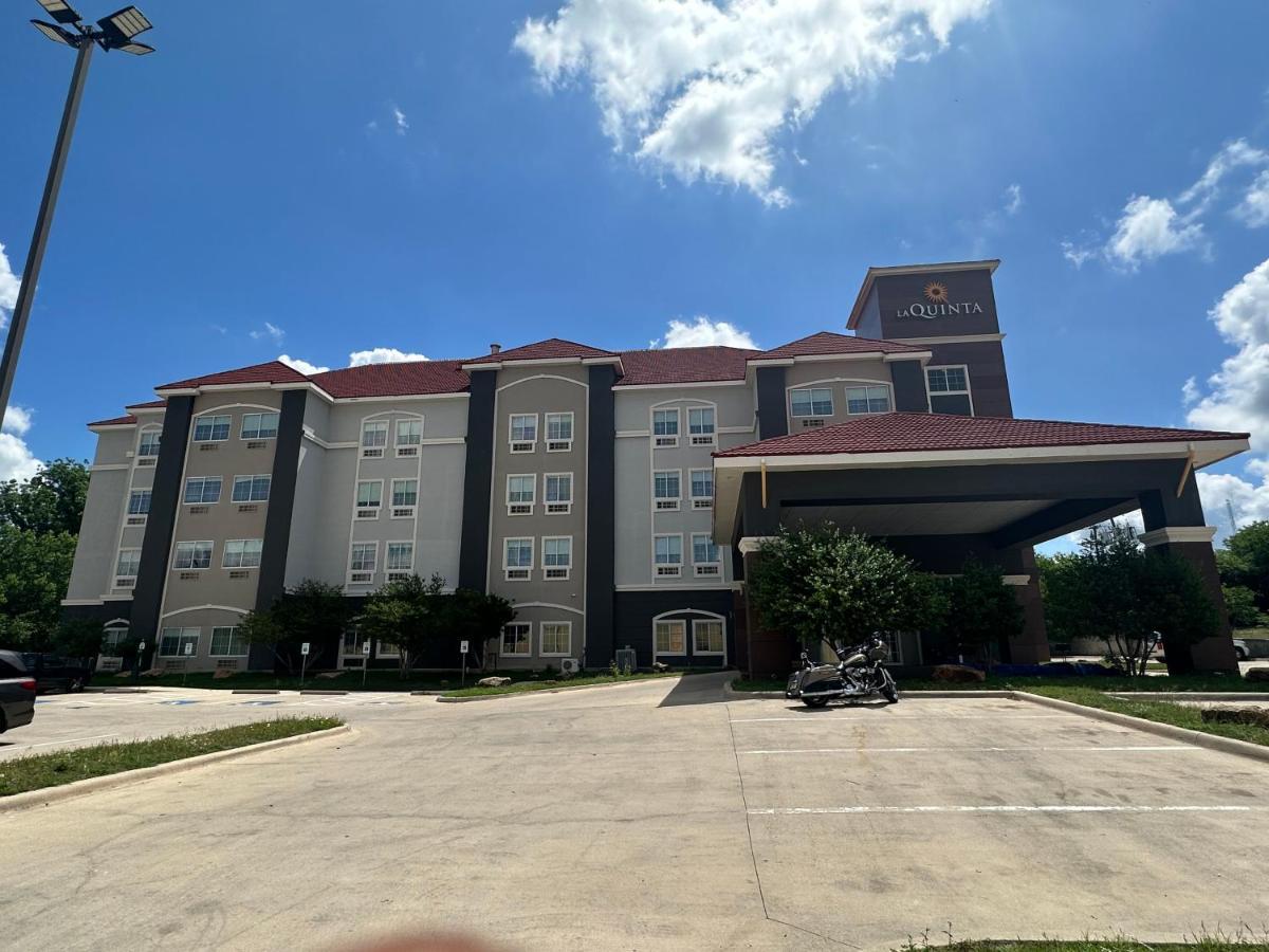 La Quinta By Wyndham Decatur Hotel Exterior foto